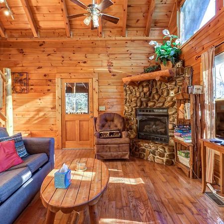 Sugar Bear Cabin Sevierville Buitenkant foto